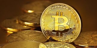 Цената на Bitcoin мина $8000